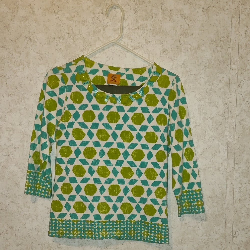 Ruby Rd. Long Sleeve Tee Green and Blue Geometric Pattern